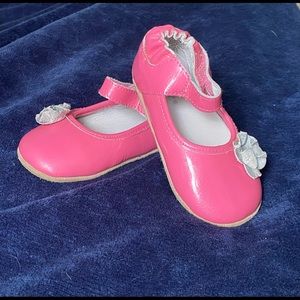 Robeez baby girl shoes